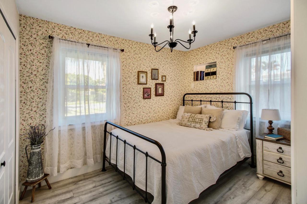 Private Heated Pool Oasis Pet-Friendly Retreat Short Or Long Stays Sleeps 2-8 Ppl Pompano Beach Exteriér fotografie