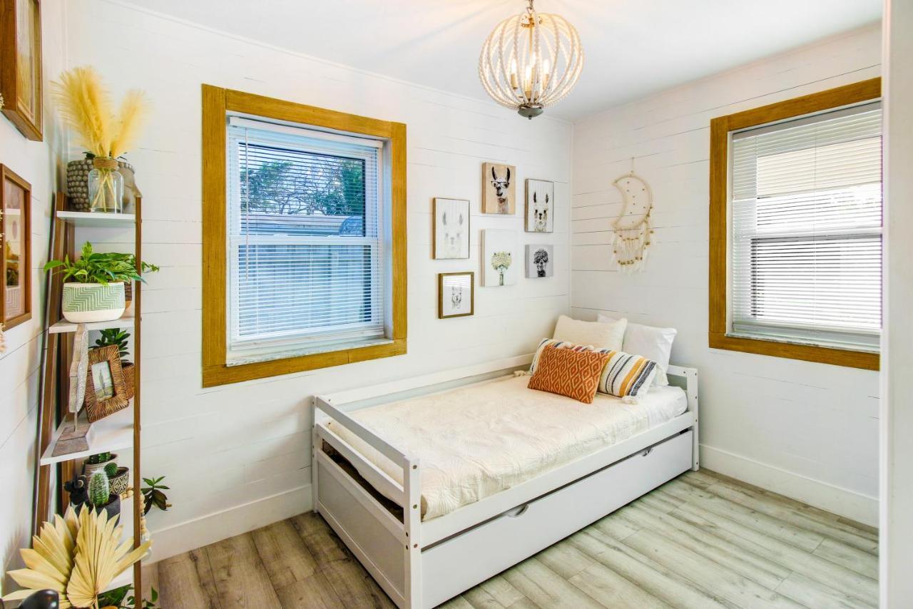 Private Heated Pool Oasis Pet-Friendly Retreat Short Or Long Stays Sleeps 2-8 Ppl Pompano Beach Exteriér fotografie