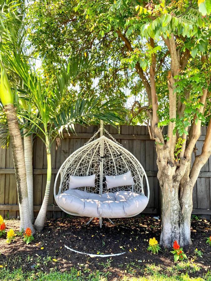 Private Heated Pool Oasis Pet-Friendly Retreat Short Or Long Stays Sleeps 2-8 Ppl Pompano Beach Exteriér fotografie