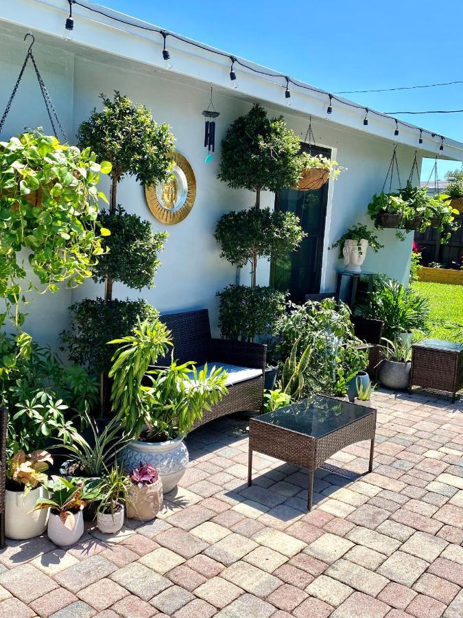 Private Heated Pool Oasis Pet-Friendly Retreat Short Or Long Stays Sleeps 2-8 Ppl Pompano Beach Exteriér fotografie