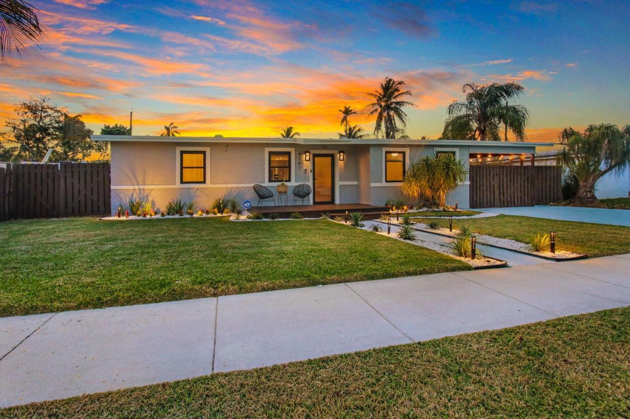 Private Heated Pool Oasis Pet-Friendly Retreat Short Or Long Stays Sleeps 2-8 Ppl Pompano Beach Exteriér fotografie