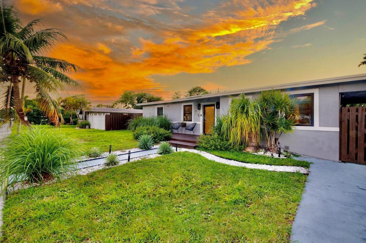 Private Heated Pool Oasis Pet-Friendly Retreat Short Or Long Stays Sleeps 2-8 Ppl Pompano Beach Exteriér fotografie